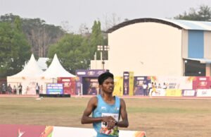 ख़ुद से सीखने वाले सूरज माशी ने उधार के स्पाइक्स पहन जीता 5000 मीटर का रजत पदक