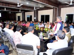 जनपद पंचायत सभागार साजा में दीनदयाल उपाध्याय भूमिहीन कृषि मजदूरी कल्याण योजना अंतर्गत हितग्राहियों को राशि वितरण कार्यक्रम आयोजित