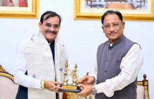 मुख्यमंत्री से सांसद श्री विष्णु दत्त शर्मा ने की सौजन्य मुलाकात