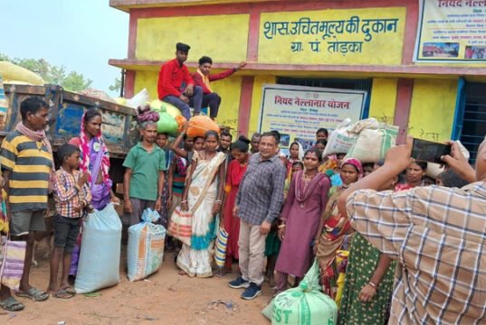 बीजापुर में विकास की नई दस्तक: नियद नेल्लानार, मनरेगा और प्रधानमंत्री आवास से बदल रही 224 गांवों की तस्वीर