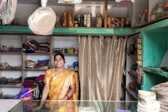 हौसलों की उड़ान: संघर्षों को मात देकर ‘लखपति दीदी’ बनीं कांति साहू