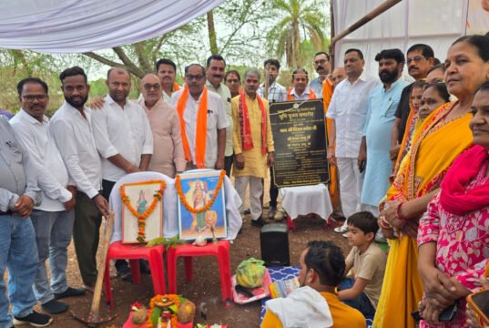 विश्राम गृह निर्माण कार्य का भूमि पूजन संपन्न