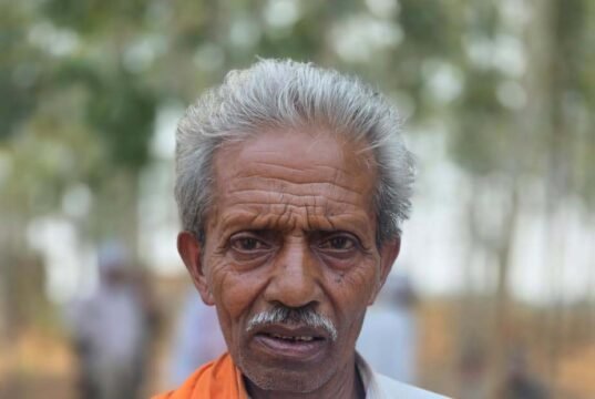 सुशासन तिहार से किसान निर्मल राम को मिली आर्थिक मजबूती, बना किसान क्रेडिट कार्ड