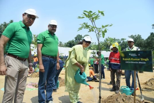 हर पौधा बनेगा एक स्मृति, हर वृक्ष रचेगा हरित विरासत की नई कहानीः सीईओ राजेश कुमार सिंह