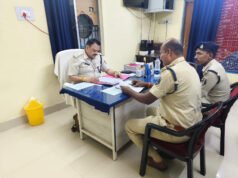 एएसपी हरीश यादव ने थाना खम्हरिया एवं साजा का किया आकस्मिक निरीक्षण, बेहतर पुलिसिंग के दिए निर्देश ब्यूरो चीफ : अनिल सिंघानिया