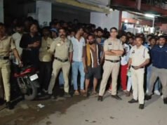 एक ही घर में मिली पांच लोगों की लाश, सामूहिक आत्महत्या या कुछ और? मौके पर भारी पुलिस बल तैनात