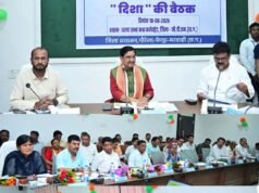 विकास योजनाओं को मिले गति, निर्माण कार्य समय-सीमा में हों पूर्ण : केन्द्रीय राज्य मंत्री श्री तोखन साहू