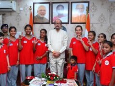 लोक भवन में गूंजा अपनत्व का संदेश, दिव्यांग बच्चों ने राज्यपाल श्री रमेन डेका को बांधा रक्षा सूत्र
