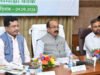 सुबह शहर में निकलें अधिकारी, जमीनी हकीकत देखें और काम कराएं : श्री अरुण साव