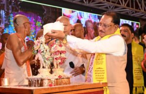 भगवान श्रीकृष्ण का जीवन हमें धर्म, कर्तव्य और लोककल्याण के मार्ग पर चलने की देता है प्रेरणा – मुख्यमंत्री श्री विष्णुदेव साय