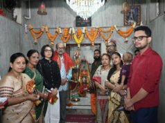 राज्यपाल रमेन डेका ने मां भद्रकाली मंदिर में की पूजा-अर्चना