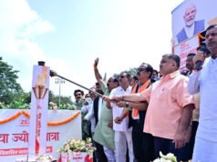 विकसित भारत के संकल्प से जगमगाया जशपुर, पर्यटन मंत्री श्री राजेश अग्रवाल के नेतृत्व में निकली ‘सेवा ज्योति यात्रा’