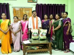उप मुख्यमंत्री श्री विजय शर्मा से मिलीं माँ दंतेश्वरी महिला किसान उत्पादक कंपनी की सदस्य, उप मुख्यमंत्री ने एनपीओपी प्रमाणन मिलने पर दी बधाई