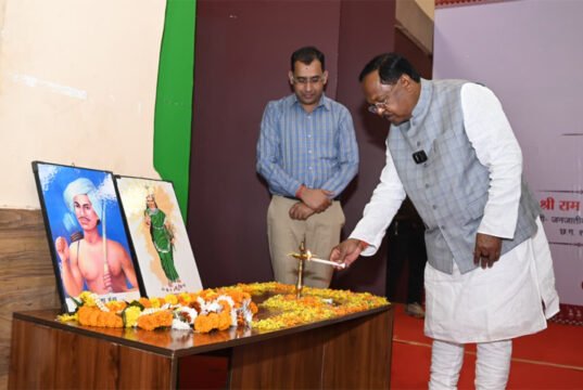जनजातीय कला, संस्कृति और हुनर को मिलेगा नया बाजार, कारीगरों की आर्थिक समृद्धि का सशक्त माध्यम बनेगा ‘आदि बाजार 2026’ : मंत्री श्री रामविचार नेताम